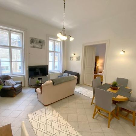 Spacious Andrassy 布达佩斯 外观 照片